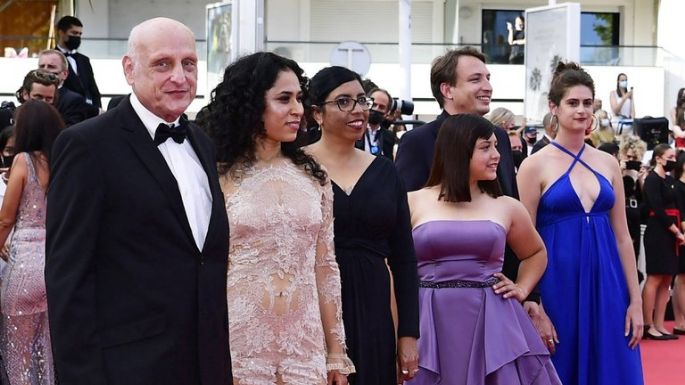 ¡Orgullo Nacional! La cinta mexicana 'Noche de Fuego' recibe ovaciones en el Festival de Cannes