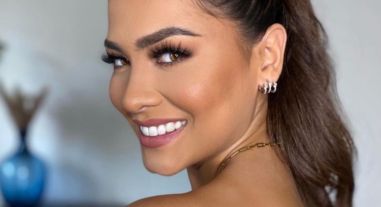 Andrea Meza reaparece en Instagram y enamora con este coqueto 'outfit' café de temporada; así luce