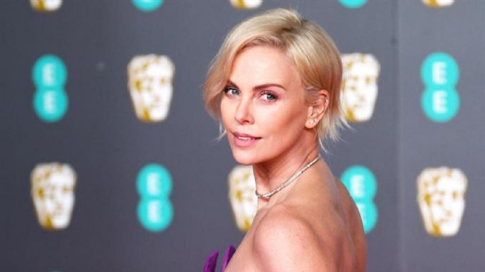 Charlize Theron recuerda cuando su mamá mató a su papá en defensa propia