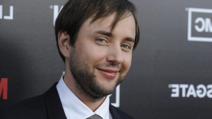 Investigan a Vincent Kartheiser por mal comportamiento en rodaje de 'Titans'