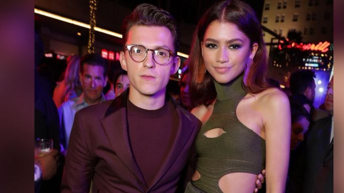 ¡Qué romántico! Tom Holland y Zendaya confirmarían noviazgo al aparecer juntos en boda