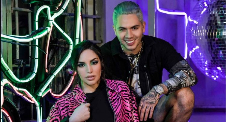 Siempre sí, Kimberly Loaiza hace sensual movimiento previo a su participación en 'Así se baila'