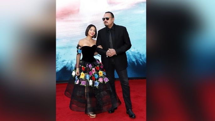 Pepe Aguilar da tremendo regaño a Ángela Aguilar por presumir cosas que no pagó