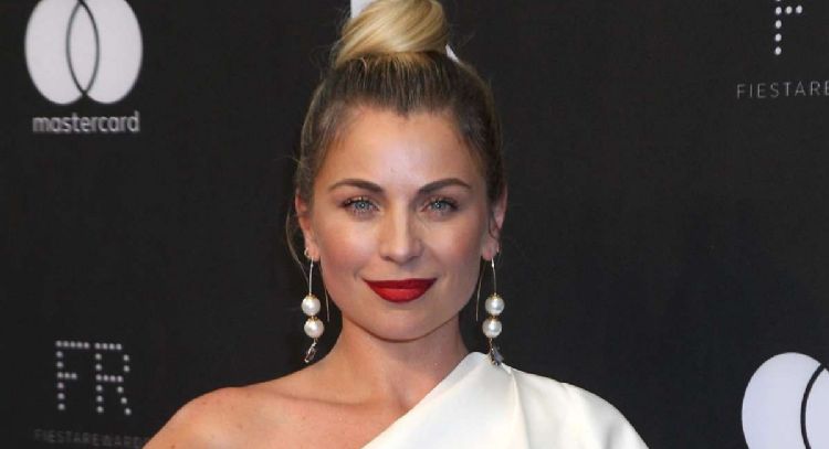 Ludwika Paleta saca el 'glamour' y enamora a todo Instagram con este encantador 'look' de primavera