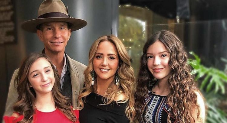 Andrea Legarreta regresa a las redes y comparte emotiva FOTO familiar