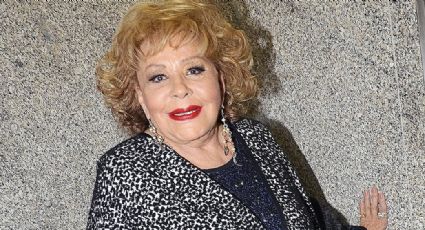 Pese a las críticas y problemas de salud, Silvia Pinal regresa al teatro en medio de ovaciones