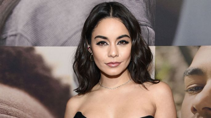 Vanessa Hudgens deja poco a la imaginación con este conjunto transparente