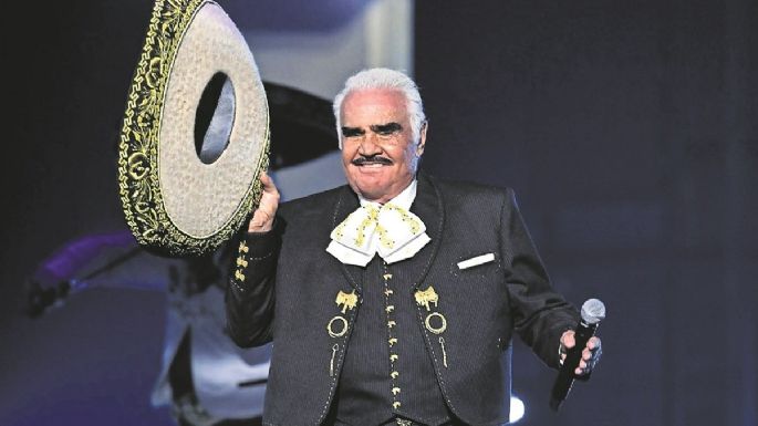 Netflix le gana a Televisa los derechos para la bioserie de Vicente Fernández