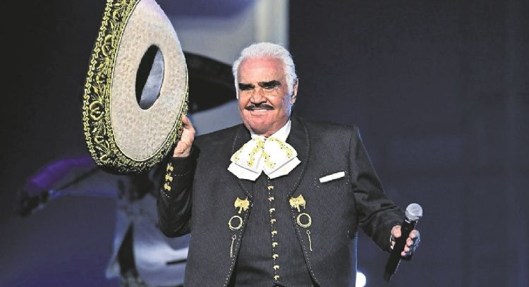 Netflix le gana a Televisa los derechos para la bioserie de Vicente Fernández