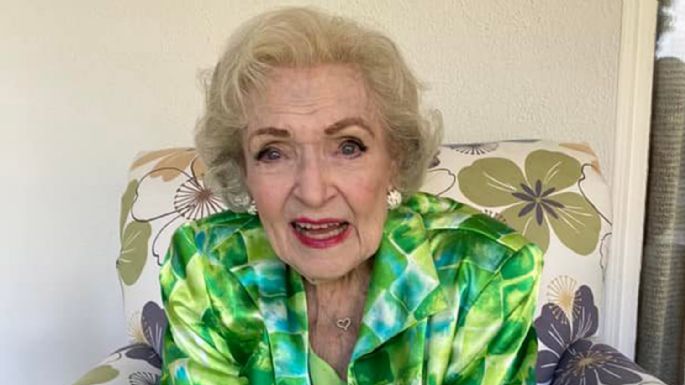 FOTO: La asistente de Betty White comparte la última imágen con vida de la actriz de 'Golden Girls'