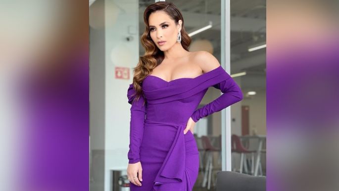 Cynthia Rodríguez hace babear a todo TV Azteca al lucirse en perfecto 'outfit' gris