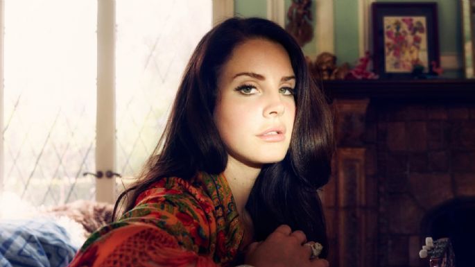 Arremeten contra Lana del Rey luego de que el ejército de EU le adjudicara una frase