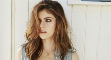 FOTO: Alexandra Daddario deja al descubierto sus encantos al posar con este sensual outfit verde