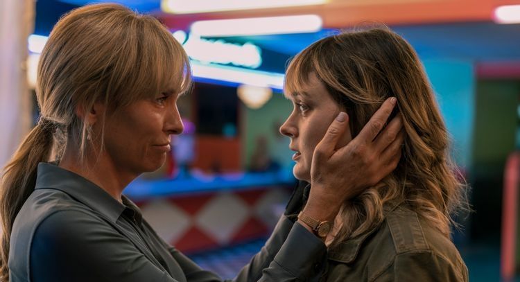 'Pieces of Her': Esta es la próxima serie de suspenso de Netflix que te llenará de intriga