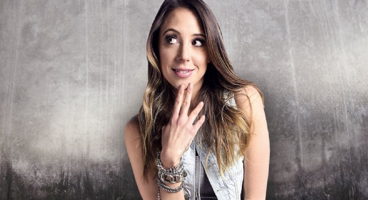 Más standuperos arremeten contra Sofía Niño de Rivera y la acusan de ser clasista y maltrato