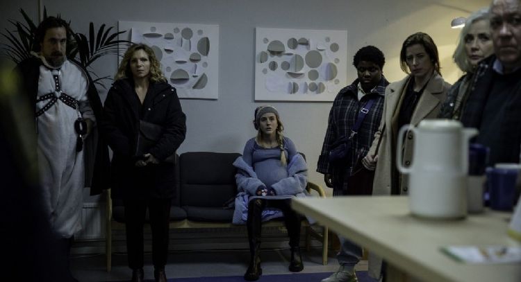 'Gente ansiosa', la nueva miniserie con drama y comedia que es tendencia en Netflix