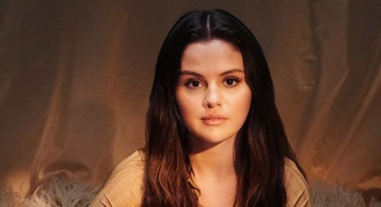 Mira el tráiler de 'Selena Gomez: My Mind & Me', que se adentra en la vida íntima de la cantante