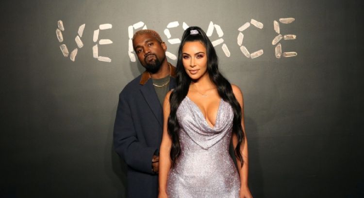 Kim Kardashian se habría alejado completamente de Kanye West por sus polémicas