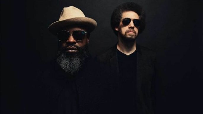 Black Thought y Danger Mouse rinden homenaje al fallecido MF Doom en el video de 'Belize'