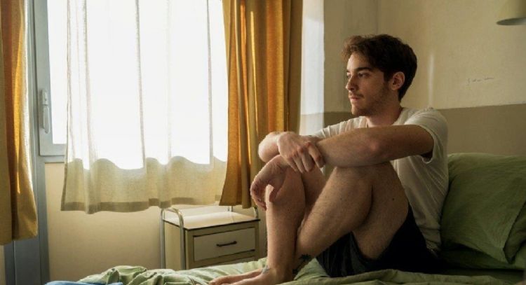 'Todos quieren salvarse', la nueva serie italiana de Netflix que está siendo tendencia