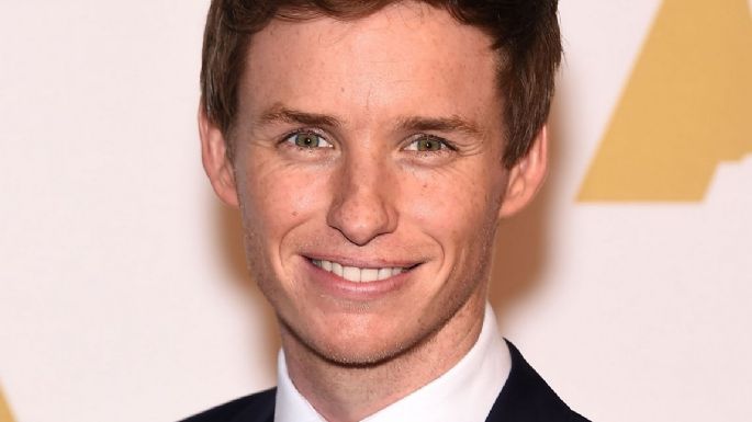 Eddie Redmayne agradece a sus padres por su exitosa carrera actoral debido a esto