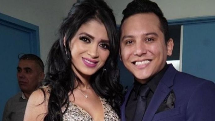 Edwin Luna saca su lado tóxico y deja entrever que trae checadita a Kimberly Flores
