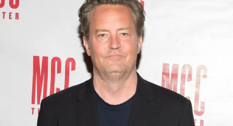 Matthew Perry revela que se sometió a cirugía de emergencia antes de reunión de 'Friends'