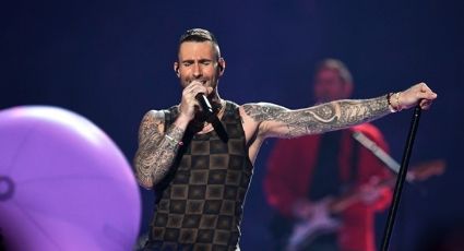 Maroon 5 regresa al escenario por primera vez tras el escándalo de infidelidad de Adam Levine