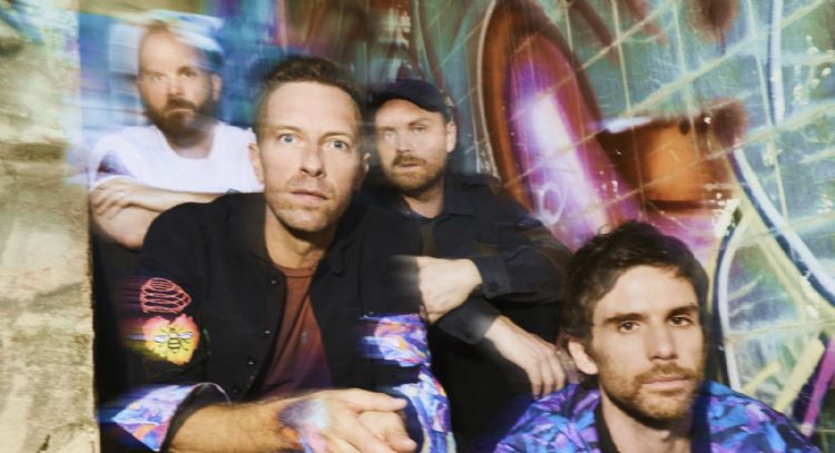 Coldplay pospone sus conciertos por una "infección pulmonar grave" que padece Chris Martin