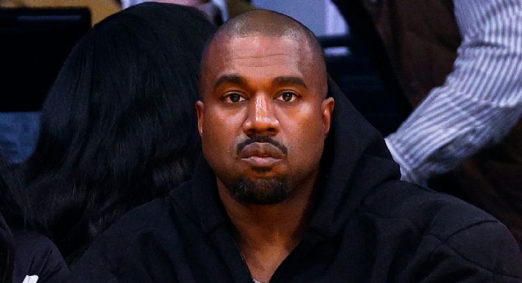 La cuenta de Instagram de Kanye West se restringe después de hacer una publicación antisemita