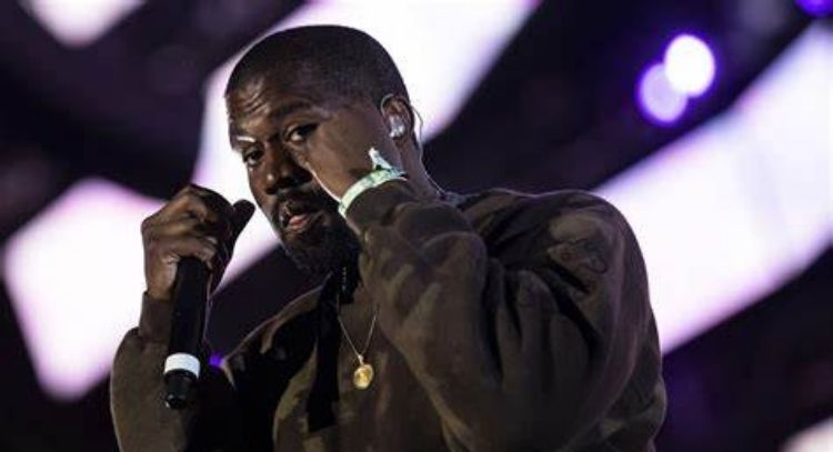 Fans de Kanye West lanzan petición para hacer que vuelva a ser multimillonario
