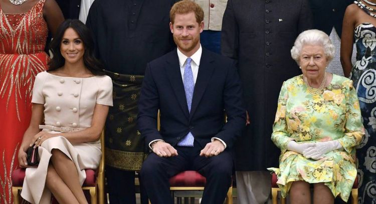 Reina Isabel II habría querido fuera a Meghan Markle y al Príncipe Harry de la Realeza