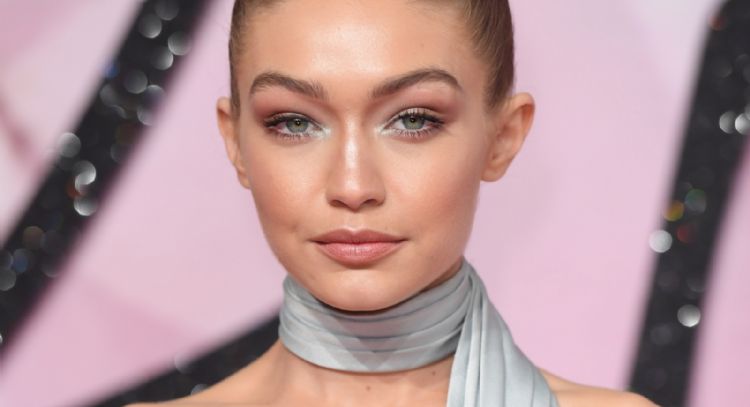 Gigi Hadid es vista de fiesta con un amigo de de Leonardo DiCaprio