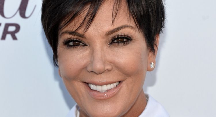 Kris Jenner  es vista con Jeff Bezos en Coachella y aquí están las fotos de la reunión