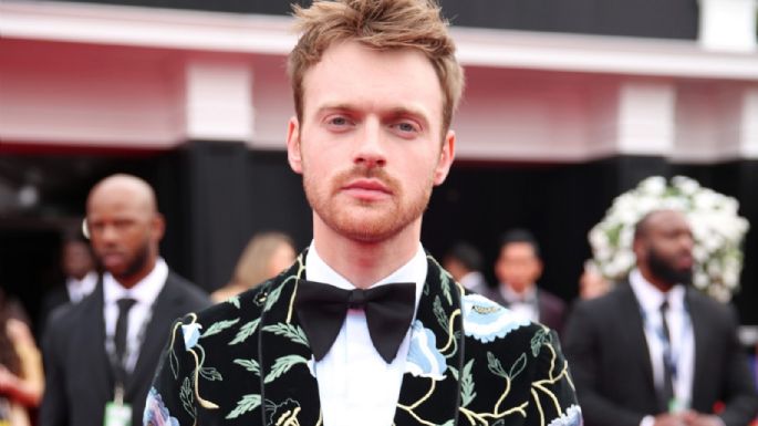 Por primera vez, Finneas habla sobre el romance de Billie Eilish con Jesse Rutherford