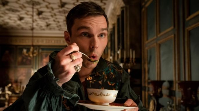 Nicholas Hoult habla sobre 'Nosferatu' de Robert Eggers y cómo espera que le ayude en su carrera