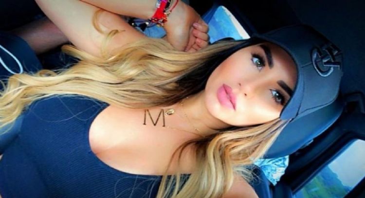 (Fotos) Mariana González derrocha sensualidad al posar desde la nieve con ajustado jumpsuit