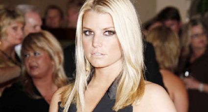 Jessica Simpson causa preocupación al comportarse de manera muy extraña en un video