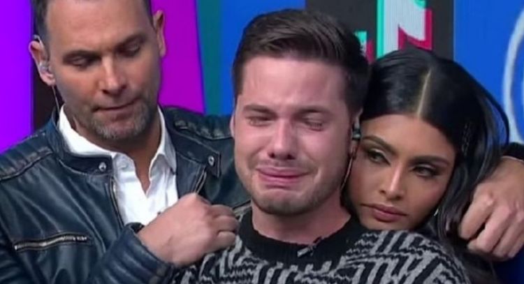 Tras despido de 'VLA', William Valdés impacta a TV Azteca al anunciar su retiro