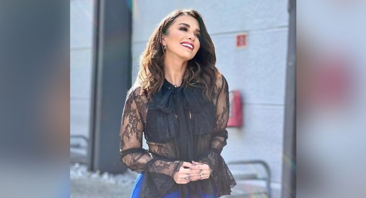 Fuego en TV Azteca: Laura G se enfunda en coqueto look de día, ideal para el otoño