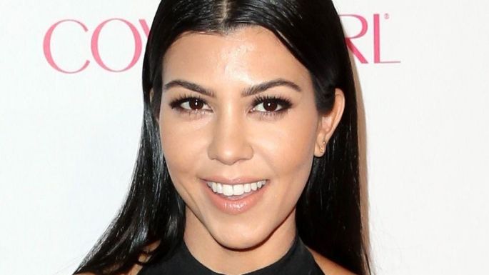 Kourtney Kardashian muestra algunos vistazos de su decoración navideña en su mansión