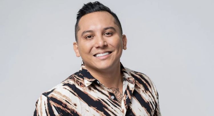 Edwin Luna es de los cantantes que rompen estereotipos en moda dentro del género grupero