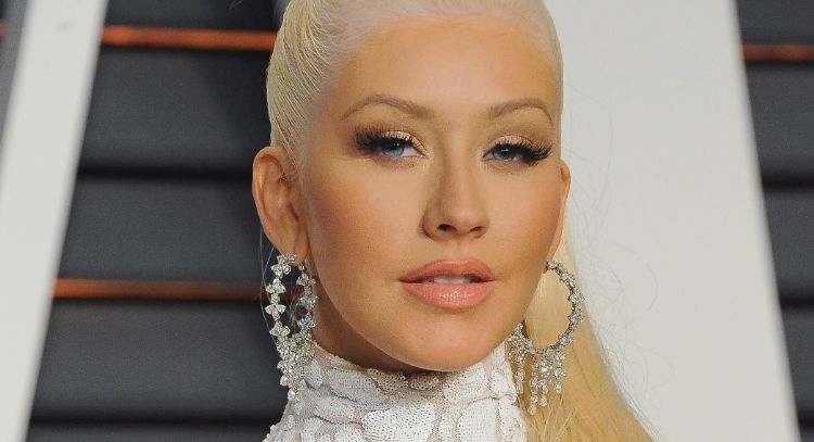 Christina Aguilera rompe el silencio y habla del beso de  3 con Madonna y Britney Spears