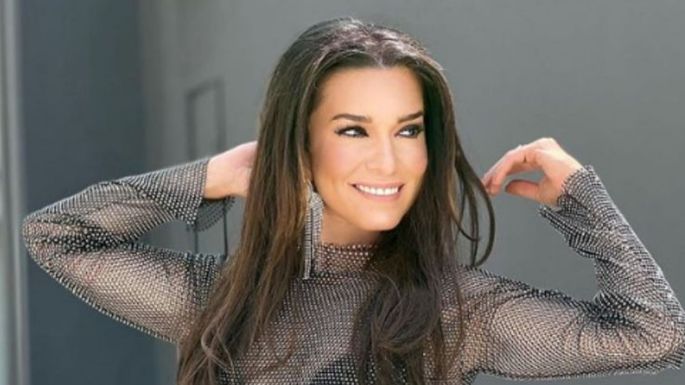 Laura G regresa a TV Azteca y luce guapísima con este encantador conjunto rosa: "La más hermosa"