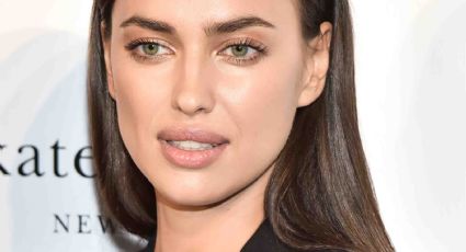 La bella Irina Shayk dejó ver su trasero con un vestido negro transparente