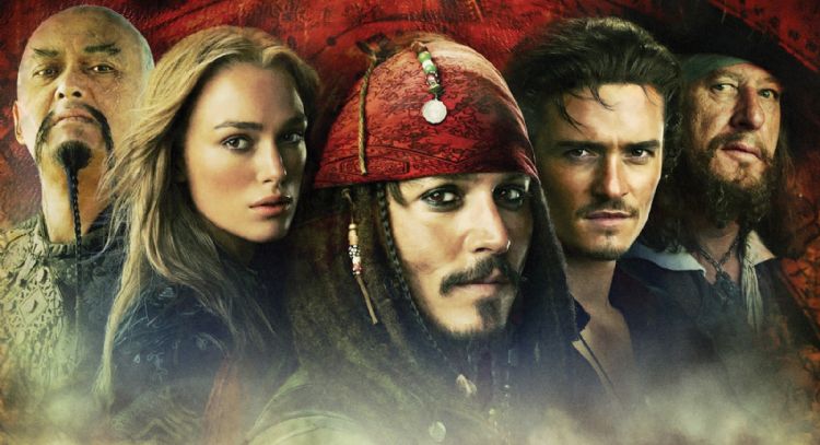 Aunque Margot Robbie dijo que no se haría Piratas del Caribe con una mujer, productor dice que sí