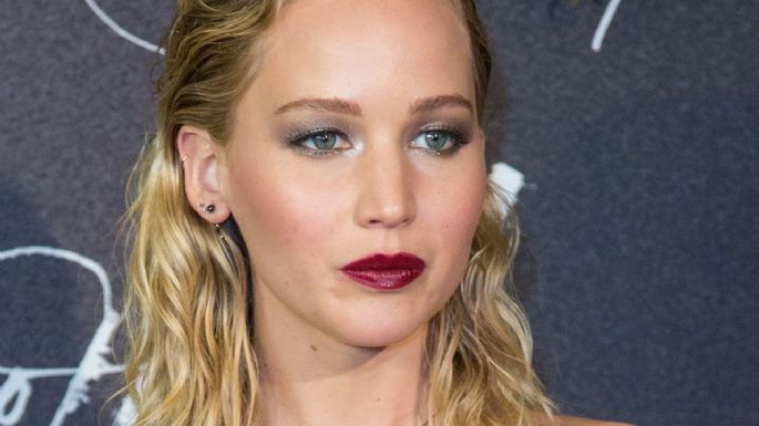 Jennifer Lawrence dice ser la primera actriz en estelarizar película de acción  y causa polémica