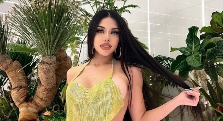 (Foto)  Yeri Mua presume cuerpazo desde las paradisíacas playas de Veracruz, este es su look
