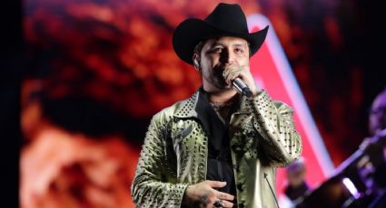 Tras terminar con Belinda, Christian Nodal firma contrato con Sony Music