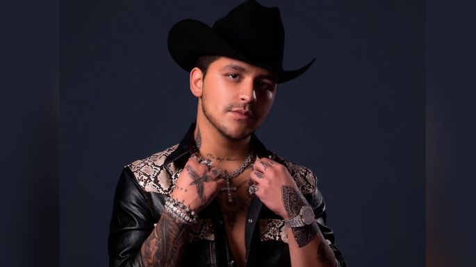 "Este viernes": Christian Nodal responde a fans y revela que saldrá su tema ¿con Belinda?